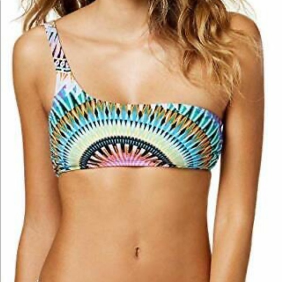 NWOT Bar III One Shoulder Sunburst Bikini Top - Picture 1 of 9